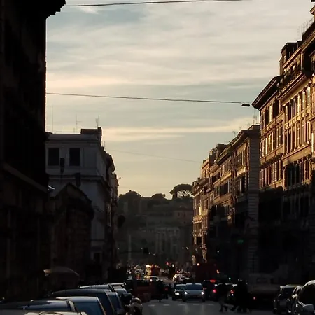 La Casetta Ai Fori Imperiali דירה